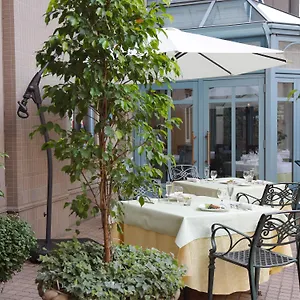 Monterey Lasoeur Ginza **** Токио